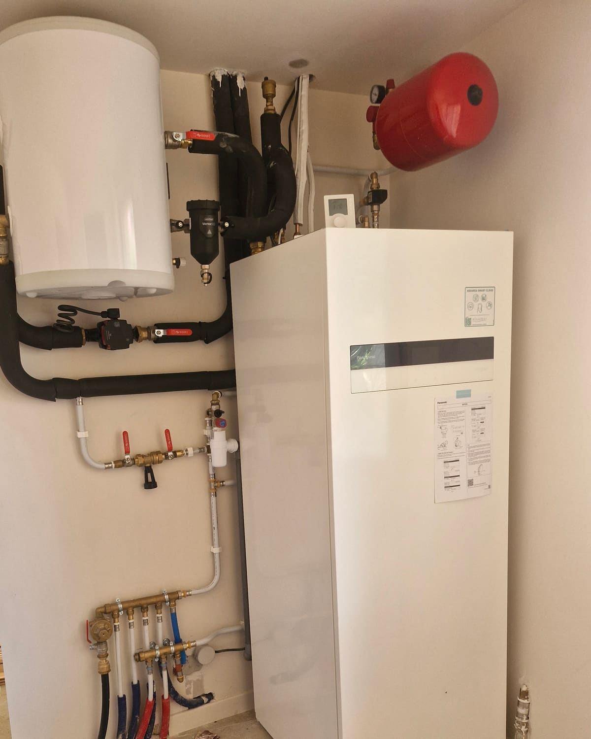 Monobloc intérieur Panasonic Aquarea et ballon